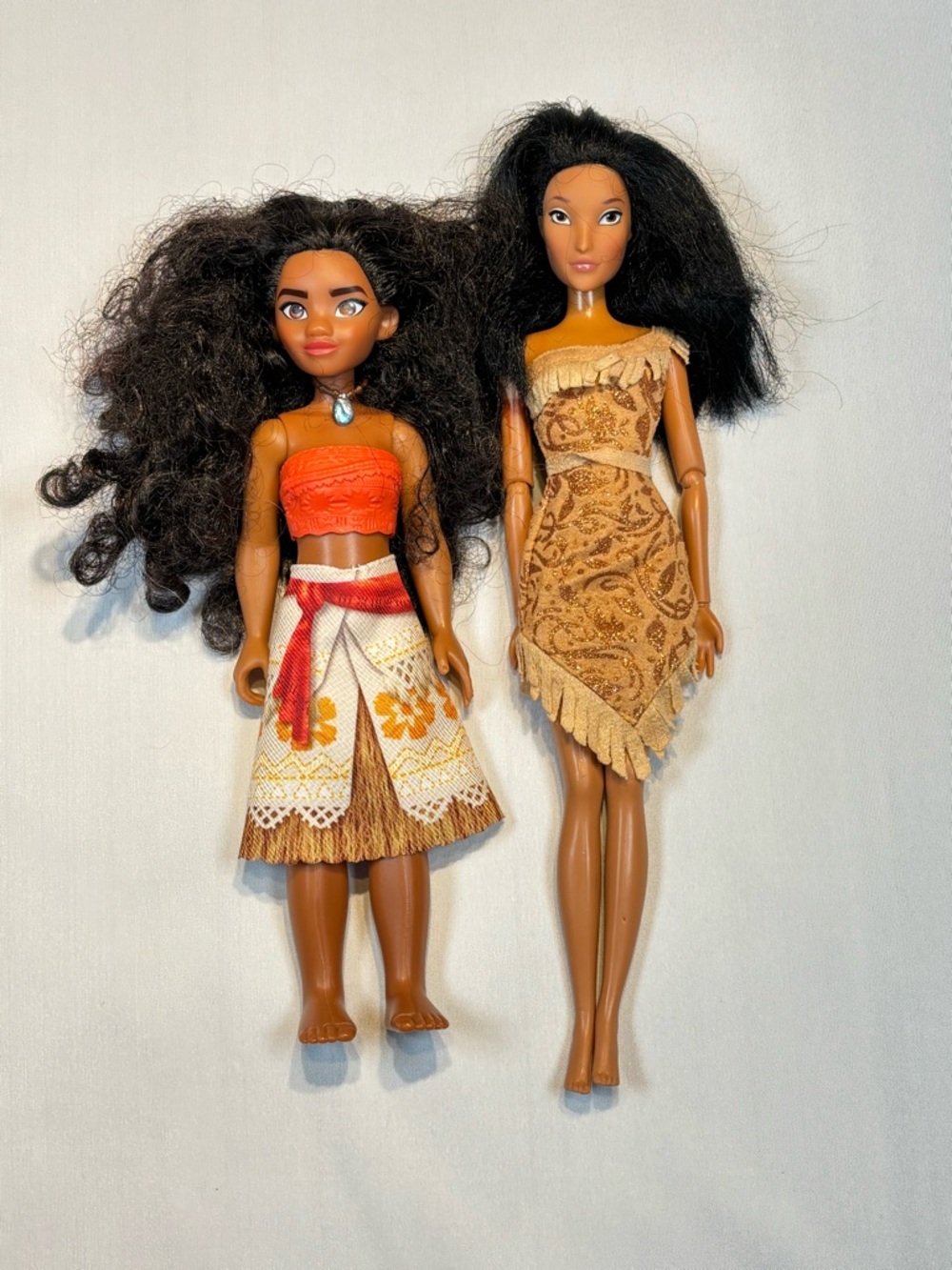 Moana & Pocahontas Disney Store Classic Dolls